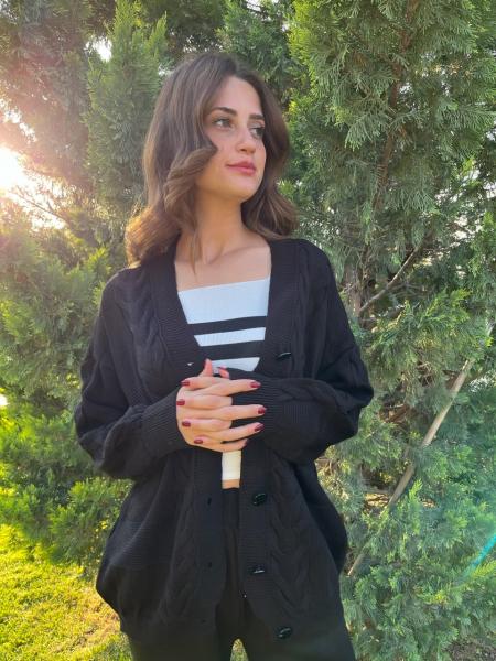 Siyah Saç Örgüsü Model HIrka